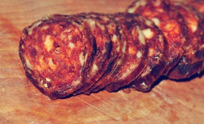 Deep-Dish-Pizza-Ingredients-2