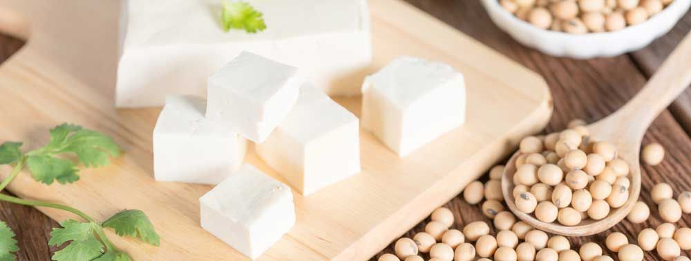 Feta-Cheese-Substitute-Options-Tofu