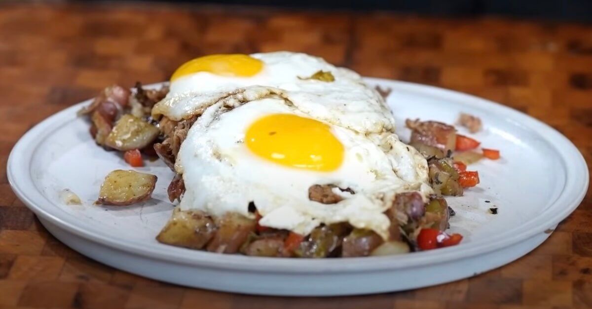 Hash with Pulled Pork