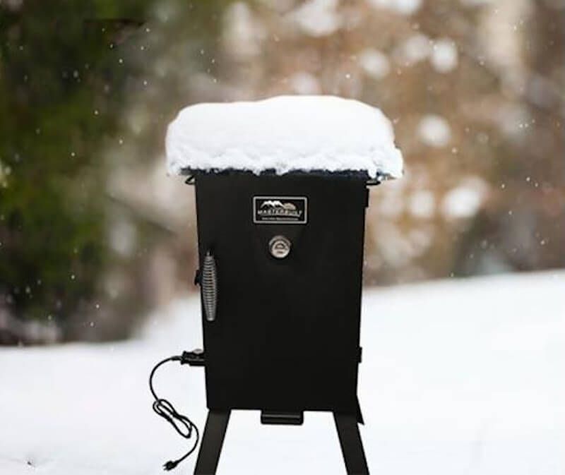 how to use electric smoker in winter