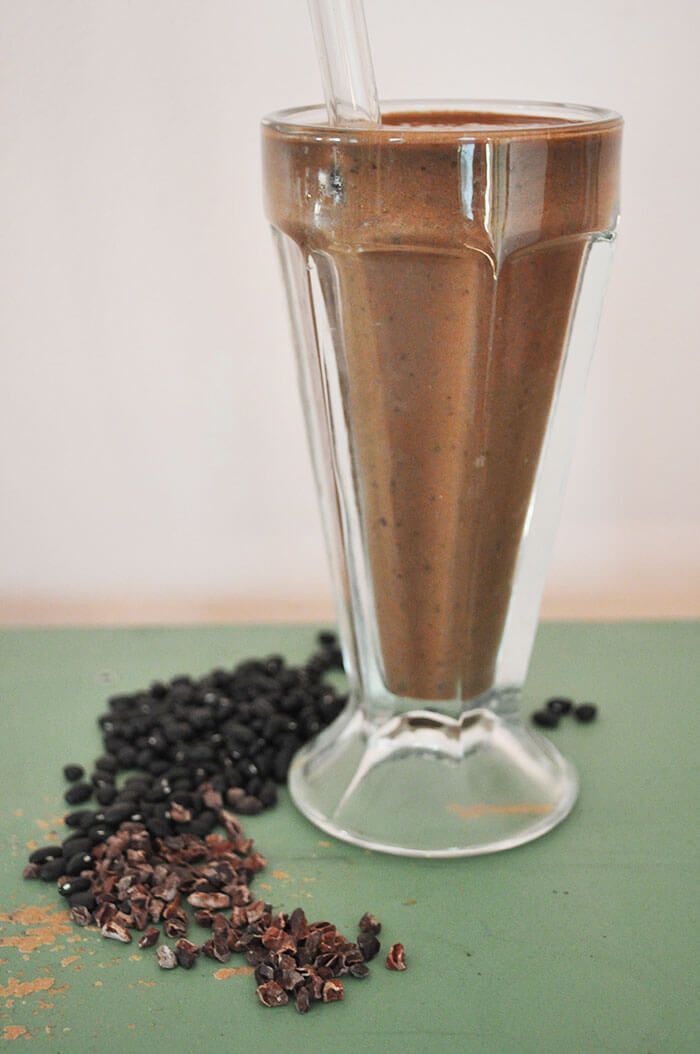 black bean brownie smoothie