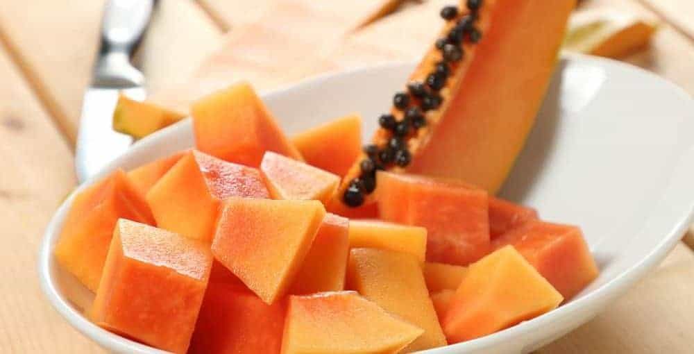 how to cut a papaya