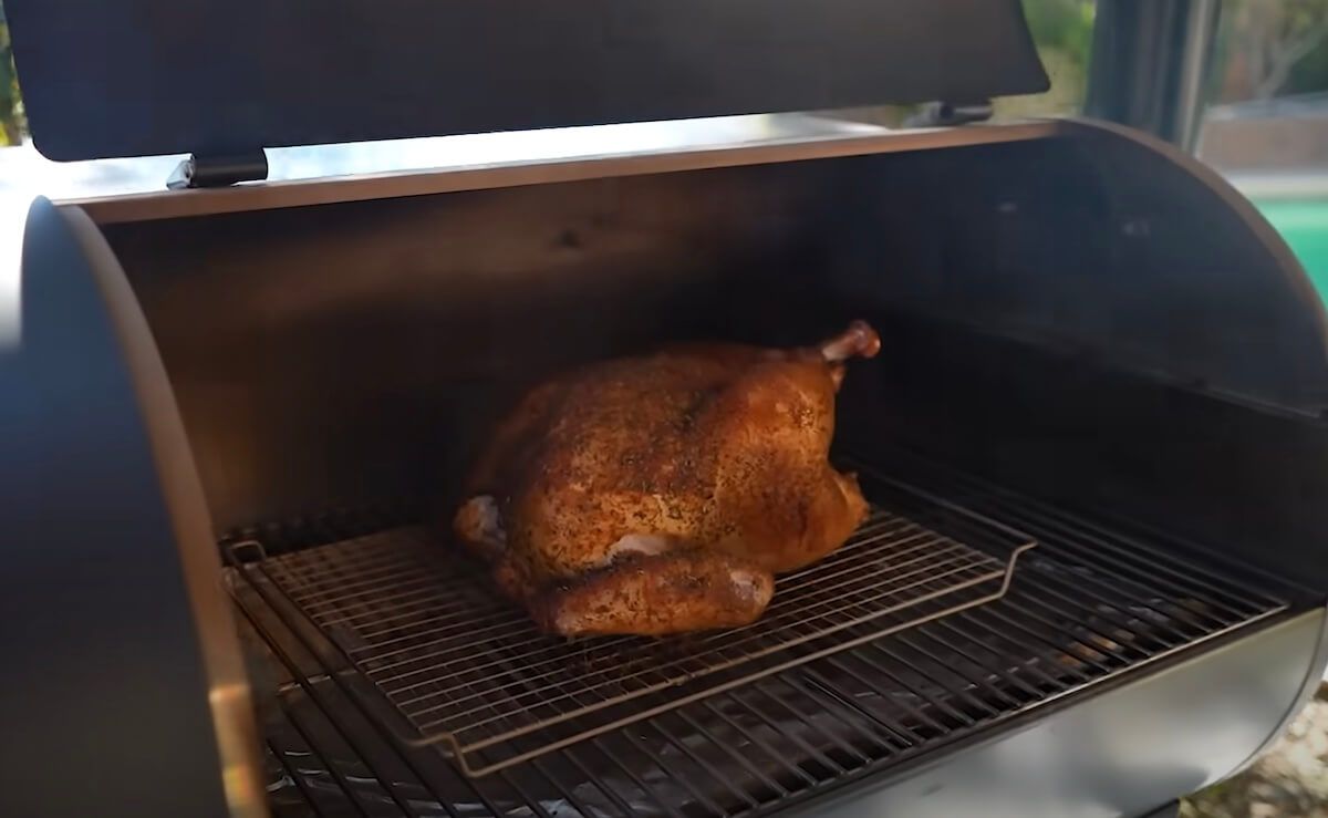 how to smoke turkey in electric smoker