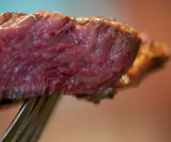 preparing-blue-steak